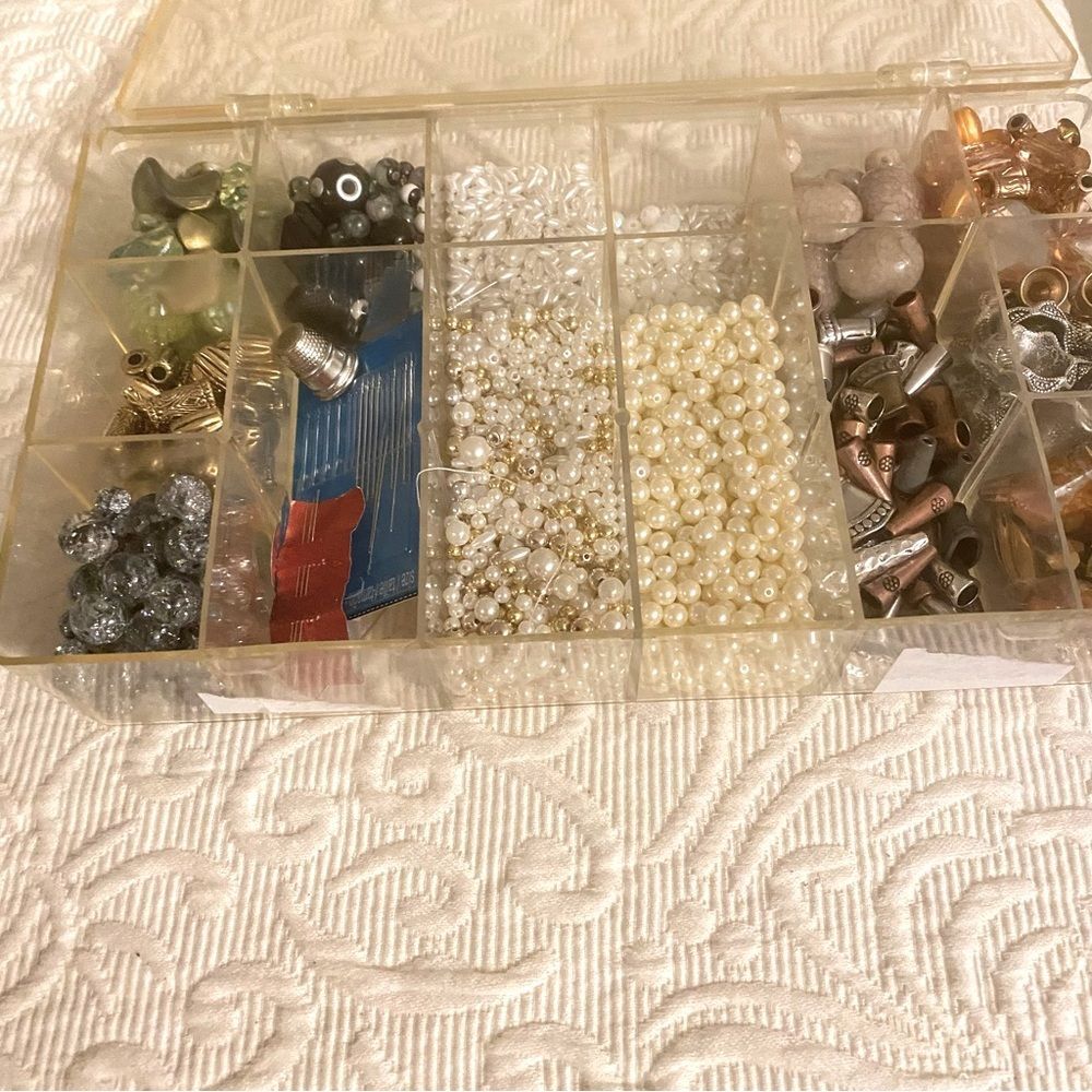 Crafters Lot Of Jewelry Making Beads With Storage Organizer Case